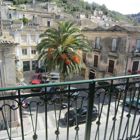 Ferienwohnung Casa Vacanze Mafalda Modica Exterior foto